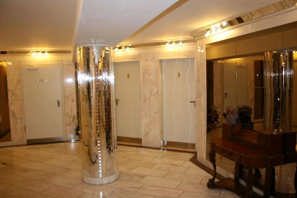 Hotel Duesseldorf City By Tulip Inn 4*, Ντίσελντορφ