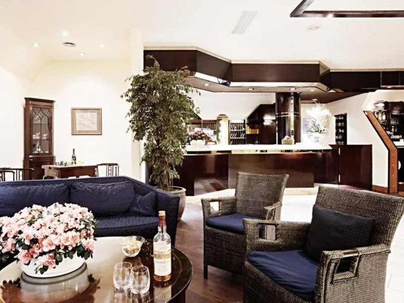 Hotel Duesseldorf City By Tulip Inn 4*, Ντίσελντορφ